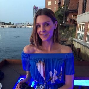 Meet your Posher, Suzanne